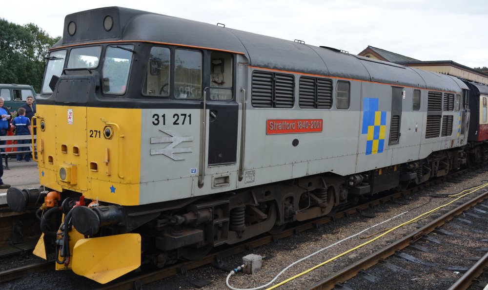Class 31 diesel locomotive 31271 Brush English Electric