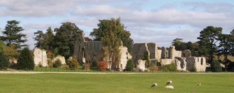 Abbey ruins Circular walk from Jervaulx Abbey