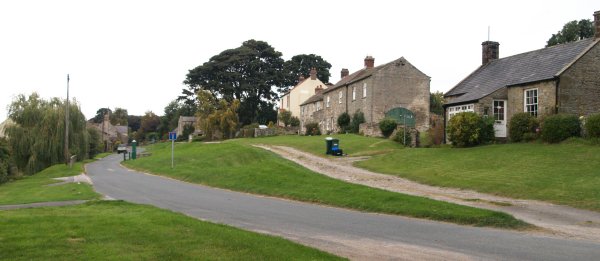 village green of Thornton Steward with the old green pump Circular walk from Jervaulx Abbey