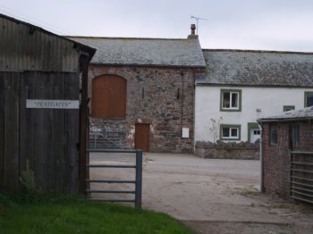 Peatgates Farm - River Eden walk, Bolton Village near Appleby, Cumbria, Northern England
