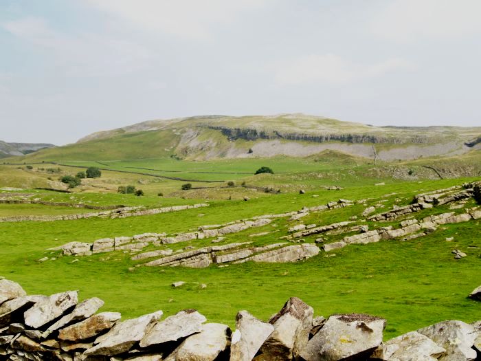Crummack Dale Austwick Walk