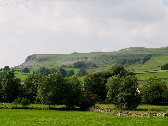 Crummack Dale Austwick Walk