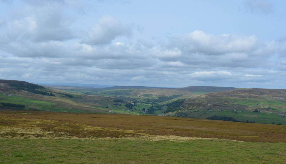 Looking down into Arkengarthdale from the top of Calver Hill Reeth to Calver Hill Healaugh village River Swale circular walk Swaledale, North Yorkshire, England