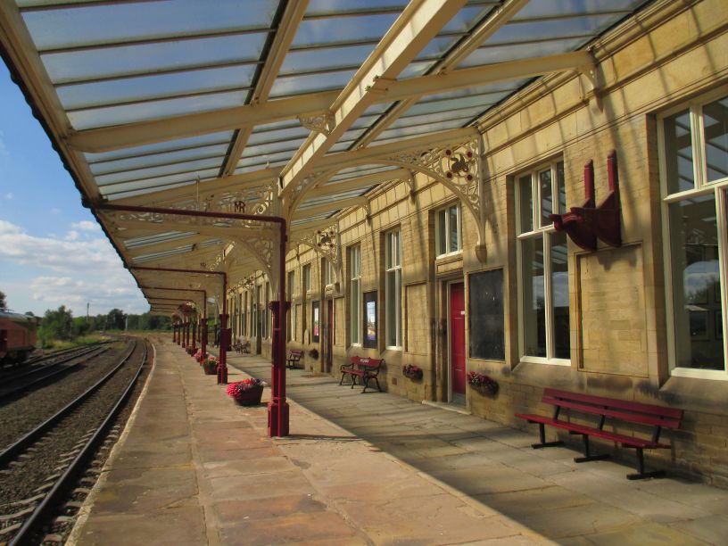 TRainspotting at Hellifield Station