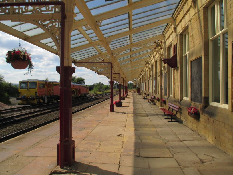 TRainspotting at Hellifield Station
