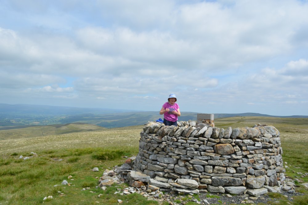 Views from the summit Climbing up Wild Boar Fell, walk from Mallerstang Dale, Cumbria, England