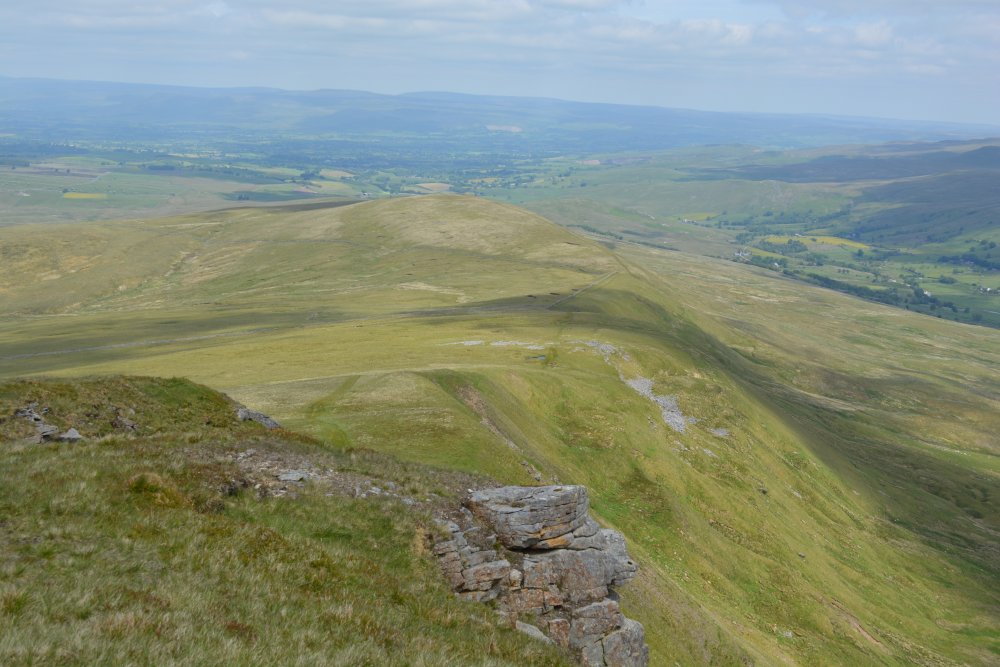  Climbing up Wild Boar Fell, walk from Mallerstang Dale, Cumbria, England