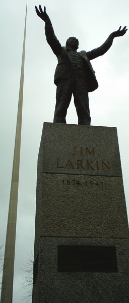 monument to the union leader Jim Larkin aligned with the Dublin Spire