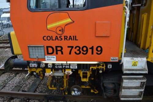 On-track machine 
