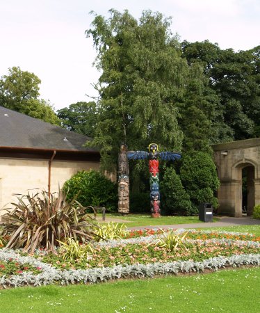 Location 02b: Stewart Park and the Captain Cook Memorial Museum.