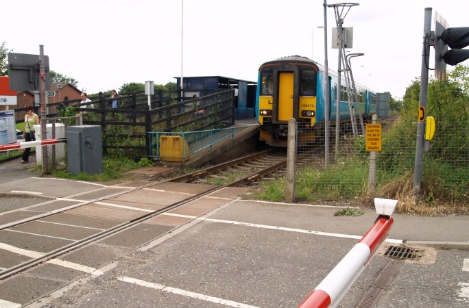 Location 03a: The humble Gypsy Lane Station and level crossing, a relatively recent addition to the line because of the increased housing in the Nunthorpe area.