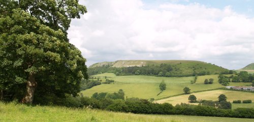 There are good views of the most western sections of the 'Cleveland Hills'