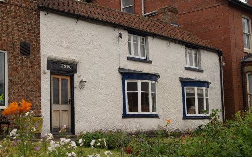 The above terraced house is dated 1690.