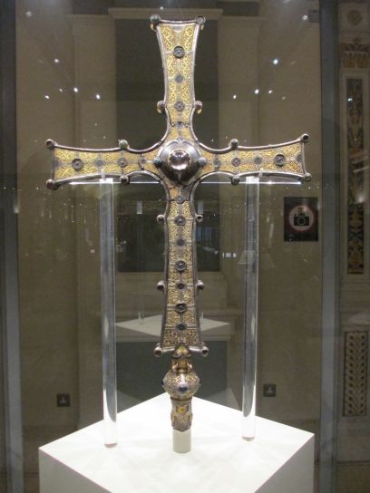 he Cross of Cong (early 12th century CE) National Museum Ireland Archaeology Dublin