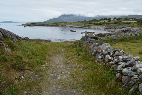 The green track ends on the shoreline of a little bay where you find the official O'Sullivan Bothers memorial O'Sullivan Mile Walk memorial, Beara Peninsula, Co. Cork