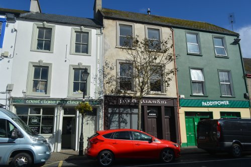 A holiday house of real character between the West Clare Dry Cleaners and a Paddy Power betting shop! Kilrush, Co. Clare, West of Ireland