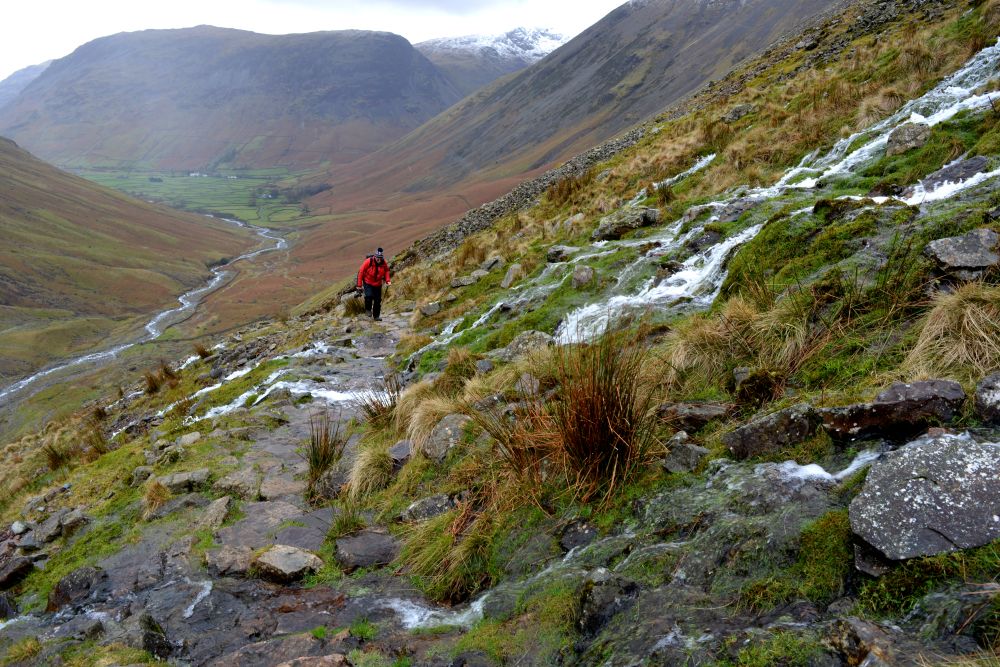 walk from upper Wasdale Head to Sty Head Tarn stunning views