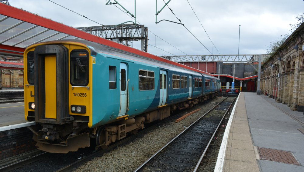 Trainspotting at Crewe station: Class 150 DMU 150256 at Crewe station with an Arriva Wales service to Chester (March 2020)