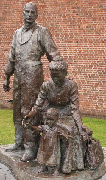 The Legacy Sculpture by Mark DeGraffenried in 2001 Pierhead Liverpool waterfront