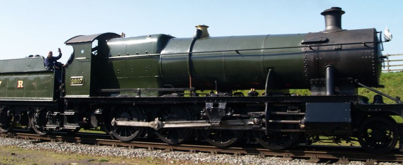 GWR steam locomotive 2807