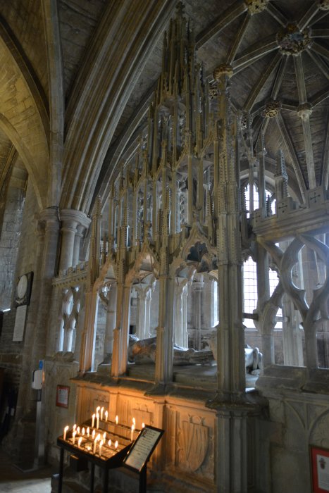 tomb of Sir Guy De Brien in Tewkesbury Abbey Gloucestershire England