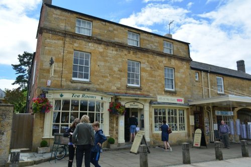 Tisanes Tea Rooms All Of My Heart gift shop, 21 The Green, in Broadway Cotswolds village Worcestershire England