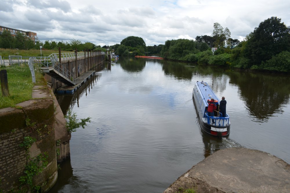 From the Diglis Lock, tourist narrow boats can enter the River Severn River Severn Worcester England