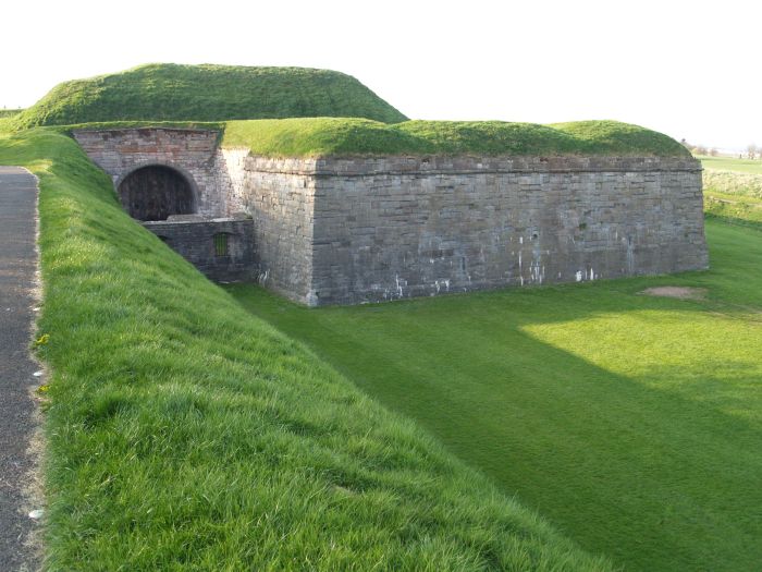 Berwick Fortifications Walls Walkl