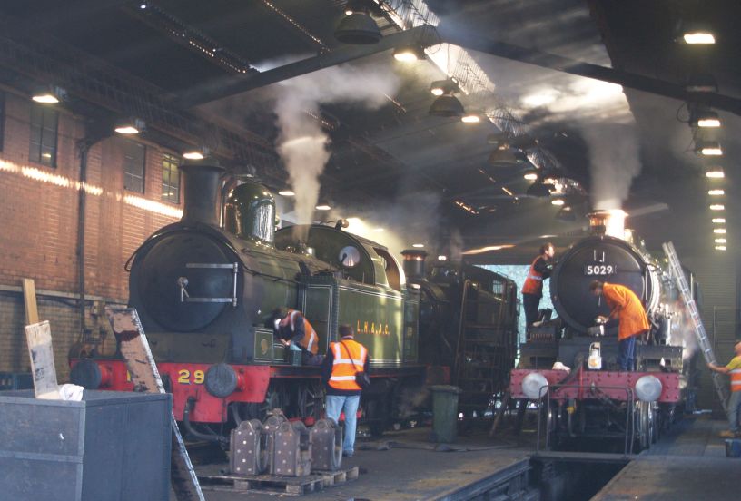 1501 Hawksworth tank engine