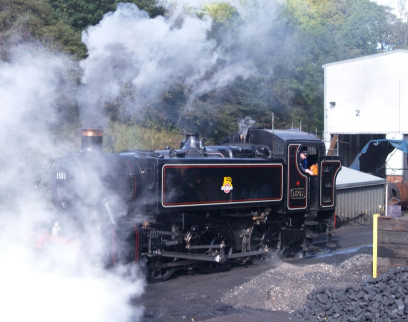 1501 Hawksworth tank engine