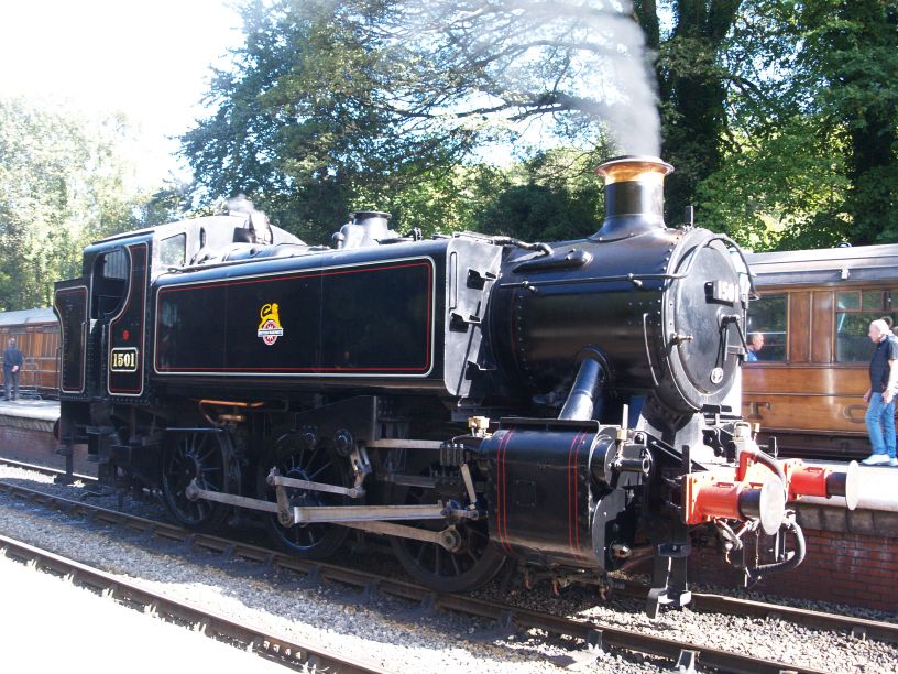 1501 Hawksworth tank engine