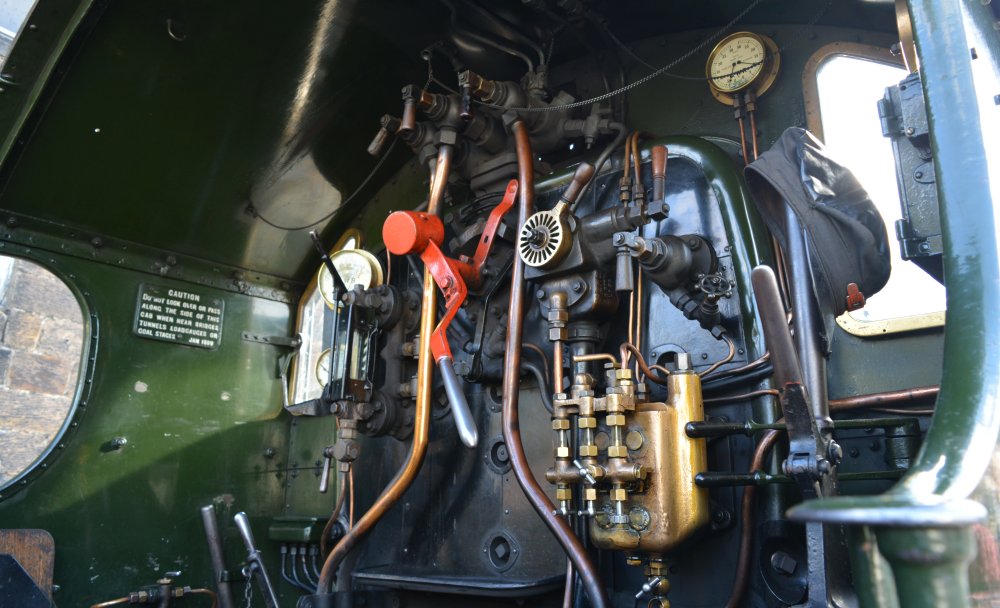 steam locomotive GWR 2800 class 2857