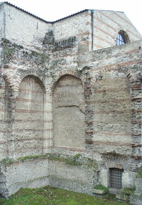 The baths were built about AD 200 and were used for a hundred years before being 'sacked' by 'barbarian' invaders.