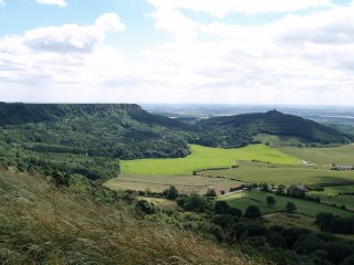 Walking along the escarpment heading for Sutton Bank and a cup of tea!, North Yorkshire, Northern England