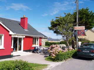 Cafe na Cille - Ballyferriter  (Baile an Fheirtearaigh), Dingle Peninsula, County Kerry, West of Ireland