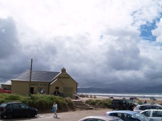 Sammy's Store and Restaurant - Inch Beach-Strand, Dingle Peninsula, County Kerry, West of Ireland