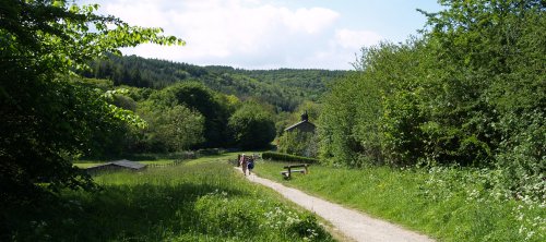 ... and eventually you climb back up incline into Goathland Village.