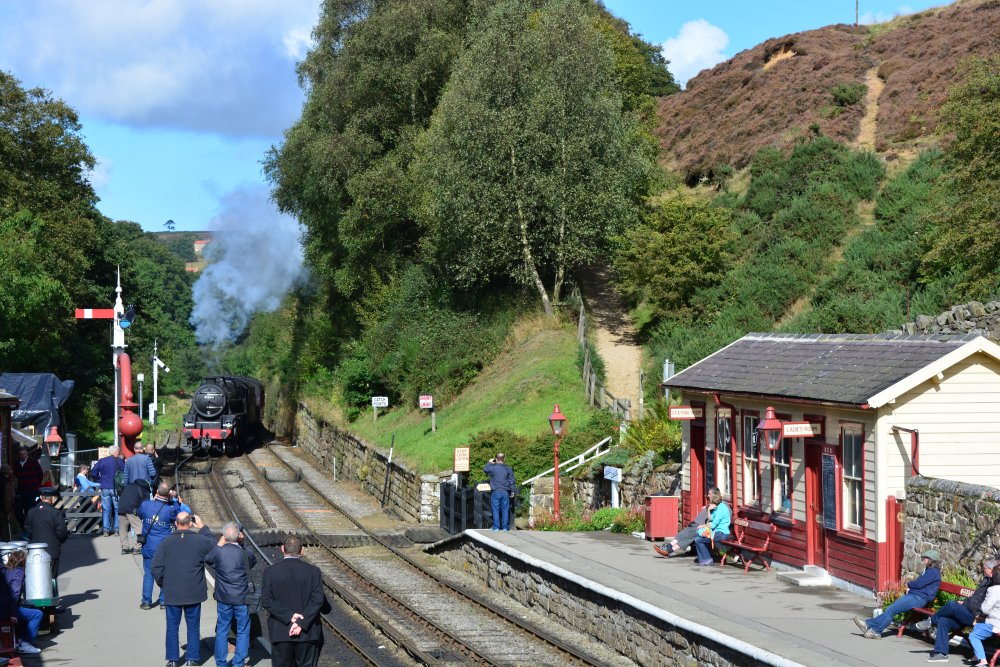 steam locomotive 45428 ERIC TREACY