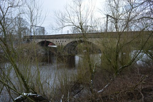 railway bridge River Ouse walk from York to Beningbrough Hall
