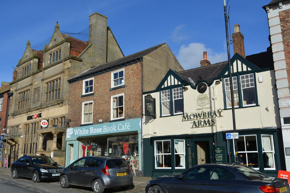 Mowbray Arms, Market Place, Thirsk, North Yorkshire