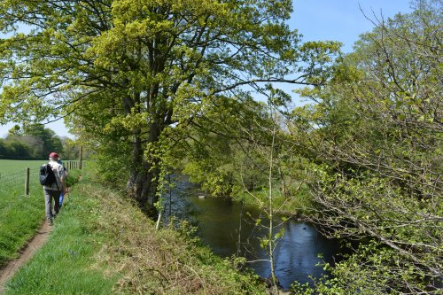 Pateley Bridge circular walk via Glasshouses & River Nidd