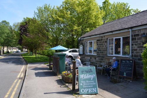 Pateley Bridge circular walk via Glasshouses & River Nidd