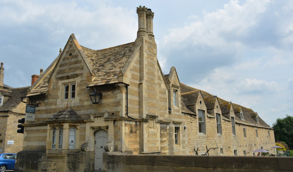 Riverside serviced apartments Stamford, Lincolnshire