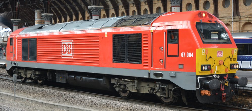 Class 67 diesel locomotive 67004, York station