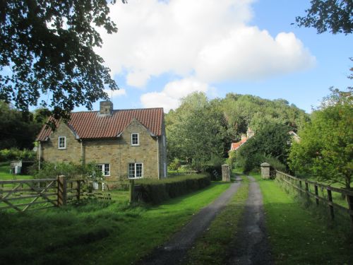 circular walk Byland Abbey Wass Mount Snever Observatory Oldstead