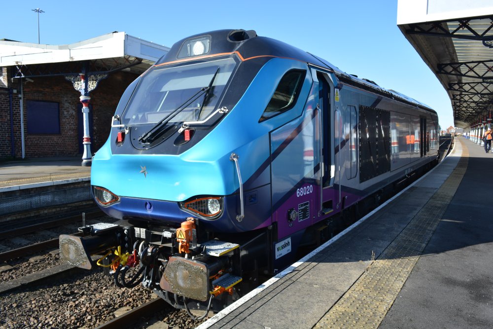 Class 68 68020 Reliance diesel locomotive at Middlesbrough station