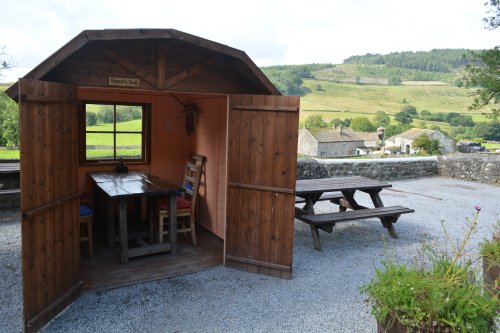  Walk from Appletreewick to Parcevall Hall, Yorkshire Dales National Park, North Yorkshire