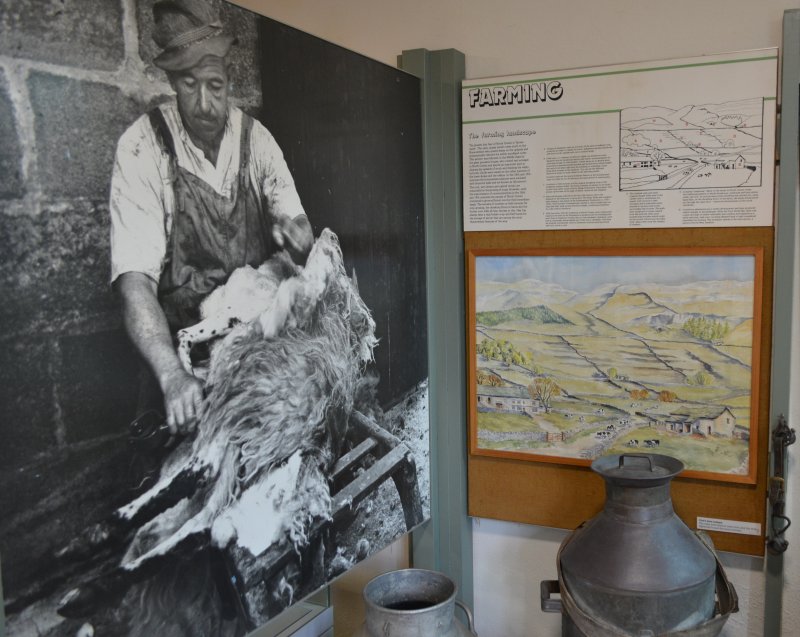 Local farming practices display like sheep shearing in the Yorkshire Dales, in the Folly Museum, Settle The  Folly House Museum, Settle, North Yorkshire Dales