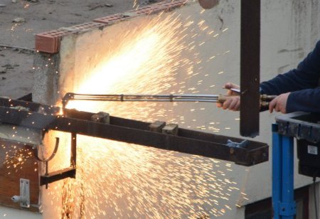 oxy-propane blow torch metal cutting equipment uses of propane gcse school chemistry